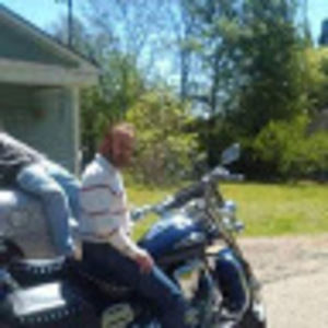 Meet your Posher, Dennis